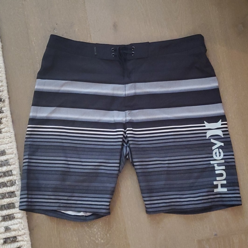 Men's Hurley board shorts